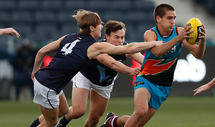 GEELONG, AUSTRALIA - JULY 05: Jacob Dawson of the Allies in action during the 2017 AFL Under 18 Championships match between Vic Metro and the Allies at Simonds Stadium on July 05, 2017 in Geelong, Australia. (Photo by Michael Willson/AFL Media)